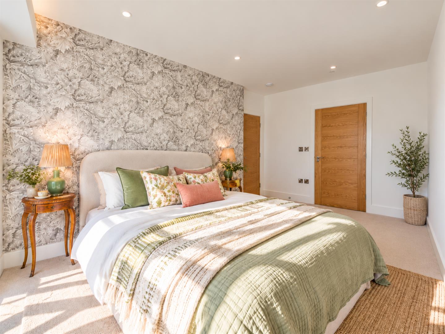 Penthouse 1 (36) Old Coleham Court, Shrewsbury, SY3 7BS For Sale